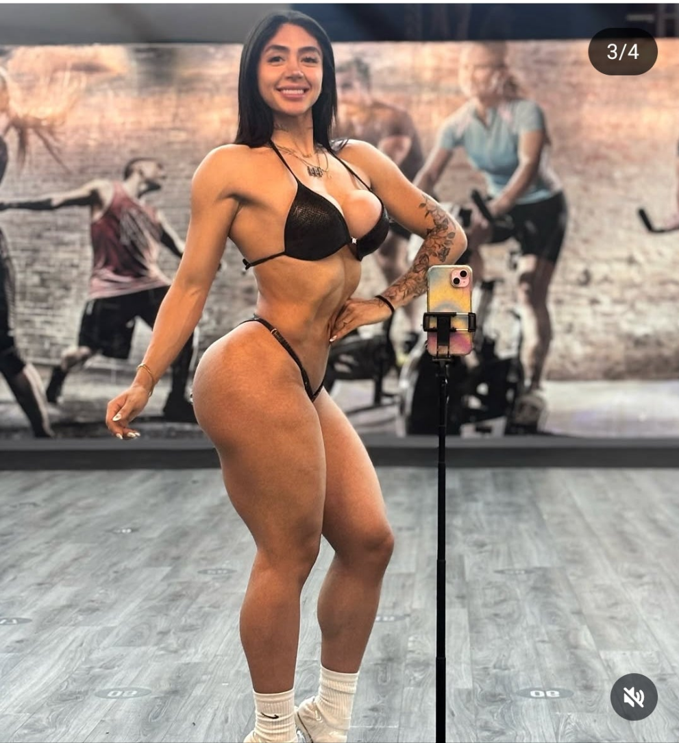 Posing suit black mamba