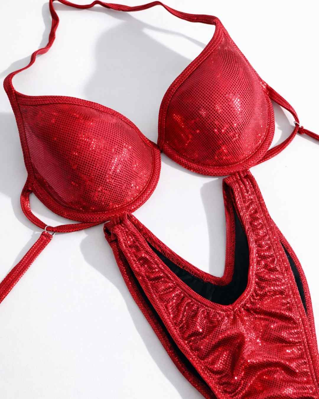 Bikini básico reglamentario