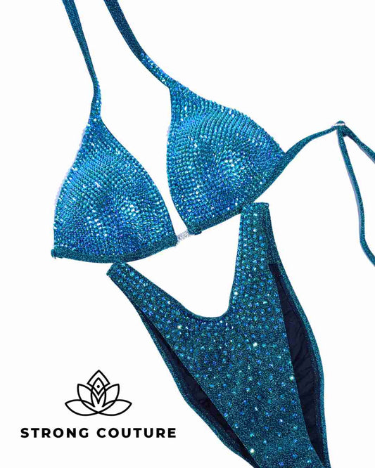 Bikini Full Bling en cristales tornasol azul quetzal.